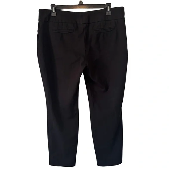 3/$20 Dalia Black Cropped Women's Pants - Picture 2 of 4